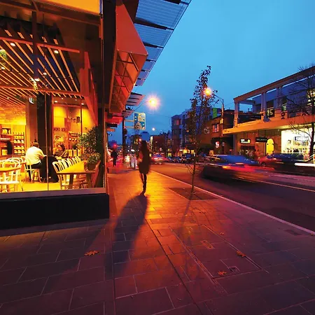 Oaks Melbourne South Yarra Suites-2