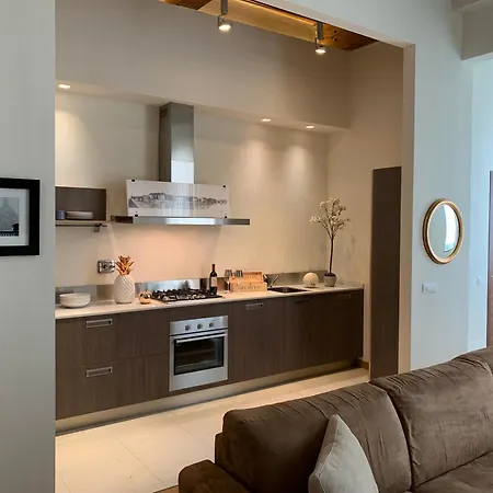 Florence Art Apartments-2