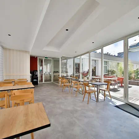 Aparthotel Adagio Strasbourg Place Kleber-3