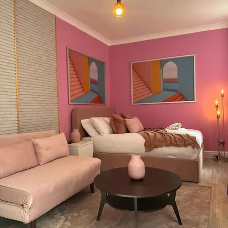 Devonshire Terrace Studios-3