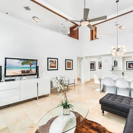 Oceanfront Loft At Castle Beach Club -M15-3