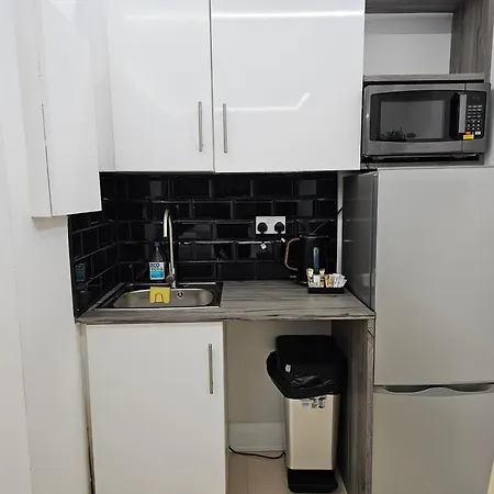 London Stay Apartments-3