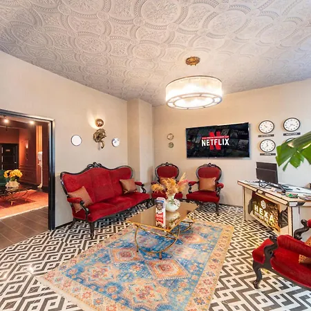 Hexa Suites Hotel-3
