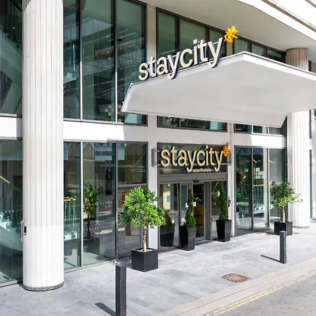 Staycity Aparthotels Liverpool Waterfront-3