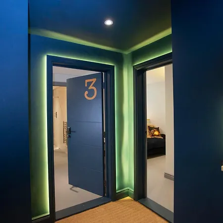Higgihaus Aparthotel, Clare Street-2