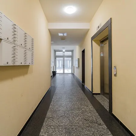 Apartmenthaus Berlin Mitte-3