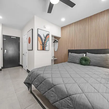 Baybreeze Apartments By Lowkl-2