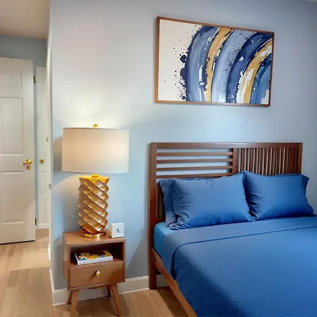 Stayspro - Hollywood Homes Minutes To Everything Spacious And Free Parking-3