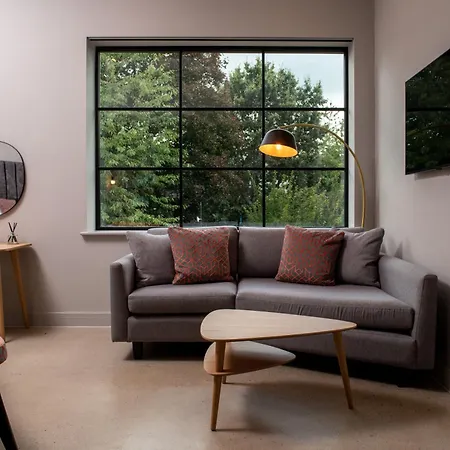 Montgomery House Apart-Hotel-2