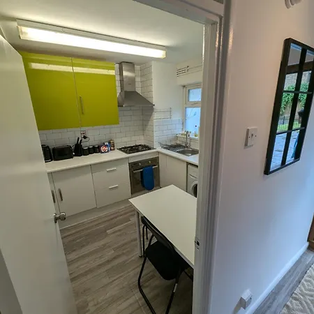 Central London Rooms N1 6Rj-2