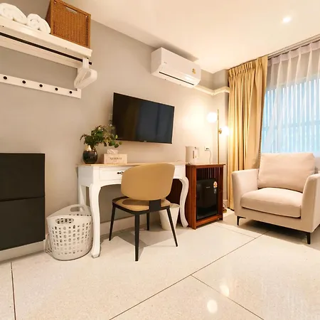 Ab House-2