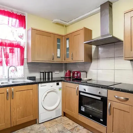 Hatton Homes - Thackeray Avenue-3