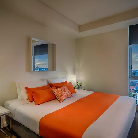 Adele Apartment Hotel East Melbourne-3