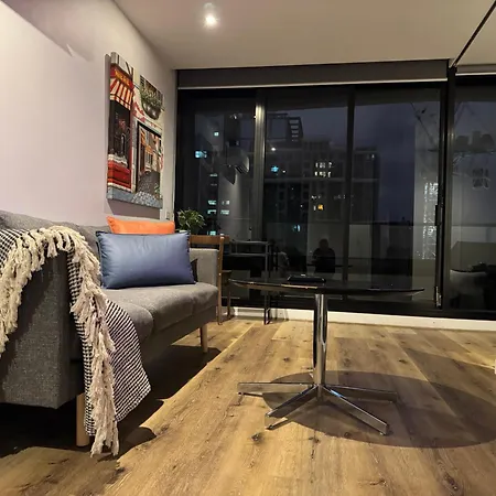 Aura On Flinders Serviced Apartments-2