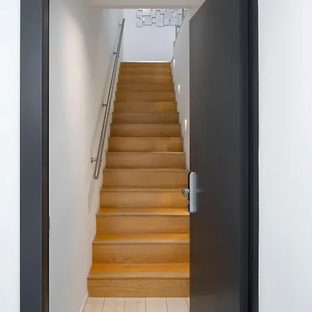 Sea Executive Suites-3
