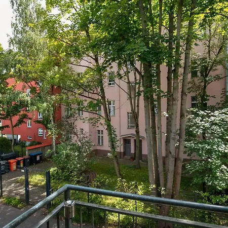 Apartments Tempelhof-3
