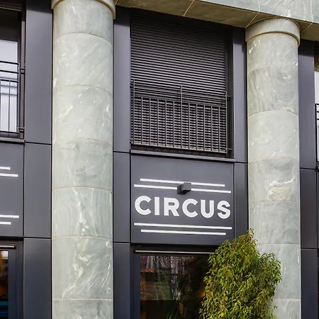 The Circus Living-2