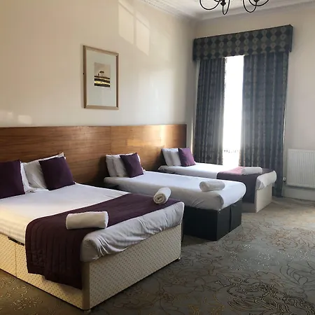 Cairn Hotel & Apartments-3