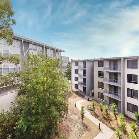 Oaks Sydney North Ryde Suites-2