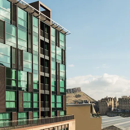Princes Street Suites-3
