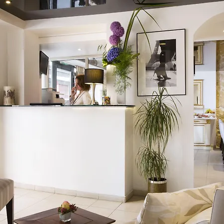 Lion D'Or Paris Suites-3