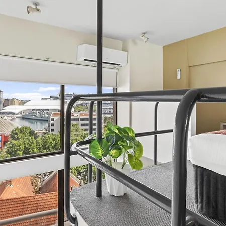 Metro Apartments On Darling Harbour-3