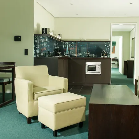 Clipper Boardinghouse - Berlin-Gendarmenmarkt-3