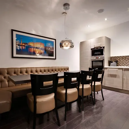 Epic Seel Street Apartments - Liverpool City Centre-2
