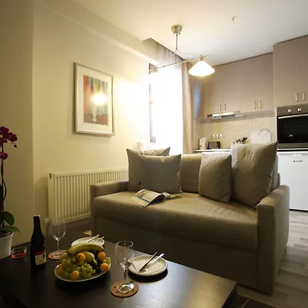 Home Stay Home Sisli-2