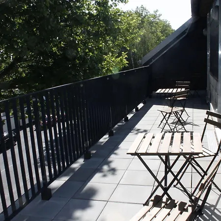 Prime 20 Serviced Apartments-3