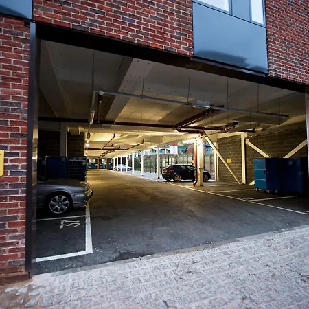 Staycity Aparthotels Birmingham City Centre-2