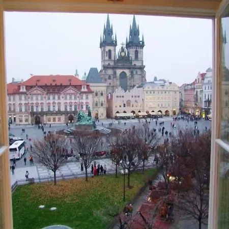 Old Town Square Premium Residence-2