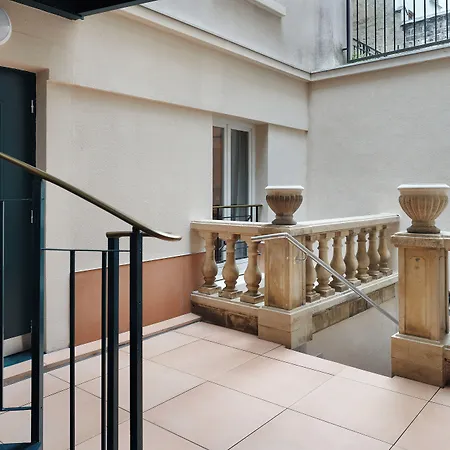 Edgar Suites Montmartre - Paul Albert-3