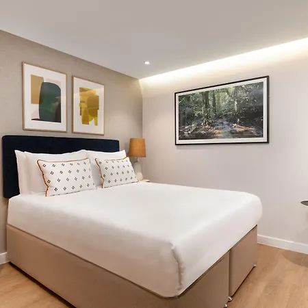 The Lincoln Suites-3