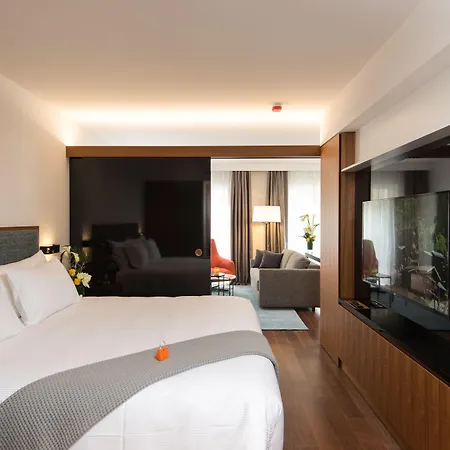 Fraser Suites Geneva - Serviced Apartments-3