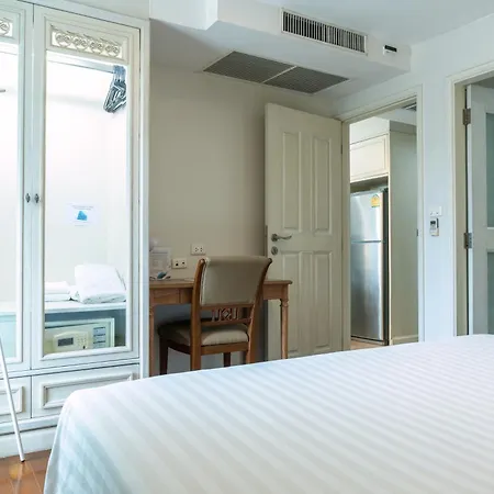 Sabai Sathorn Service Apartment-3