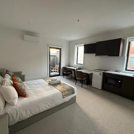 Sixty Two On Grey Serviced Apartments-3