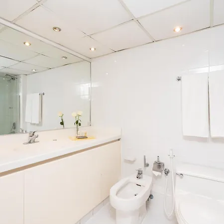 Golden Sands Hotel Apartments-2