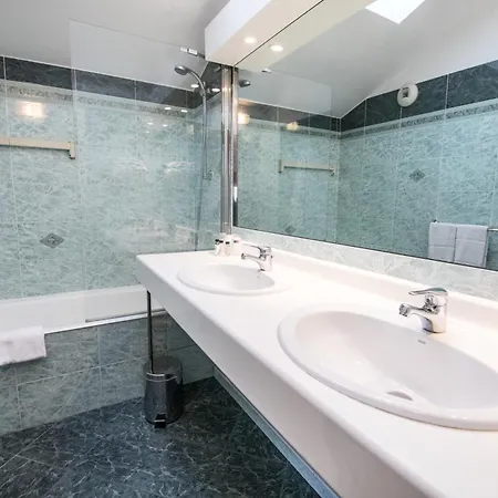 Cannes Croisette Prestige Apart'Hotel-3