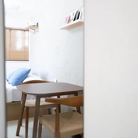 Kaku Studio Apartment Ikebukuro-3