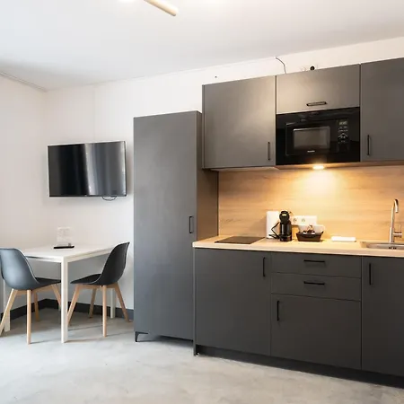 Homaris Apartments Therese-3