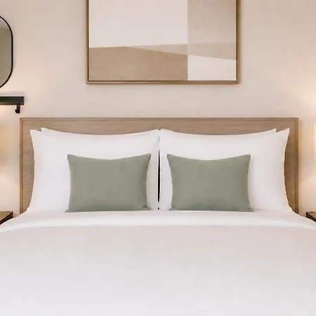 Global Luxury Suites At Georgetown-2