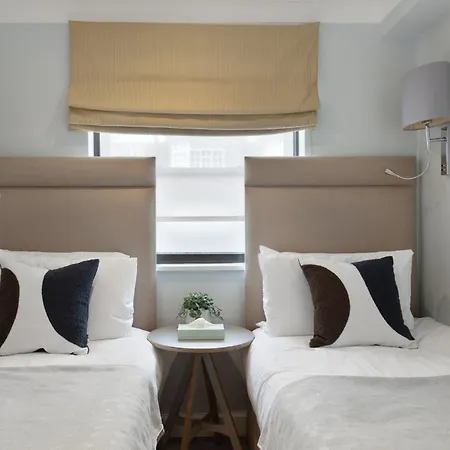 Mayfair House-2