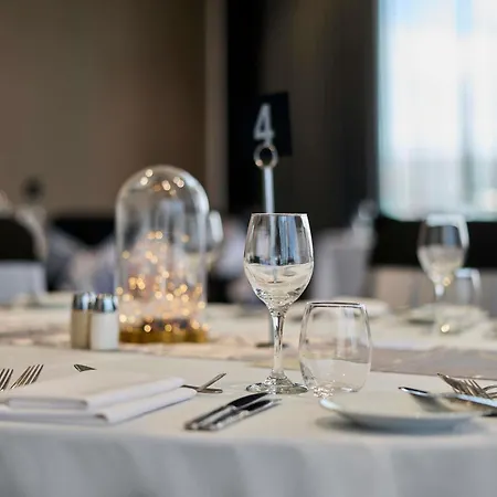 Novotel Melbourne Preston-3