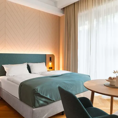 Limehome Munich Fritz-Erler Str-2