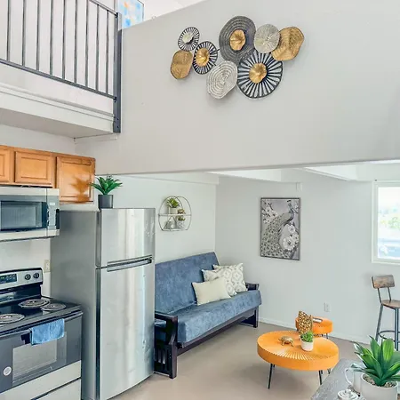 Little Italy Modern Lofts-2