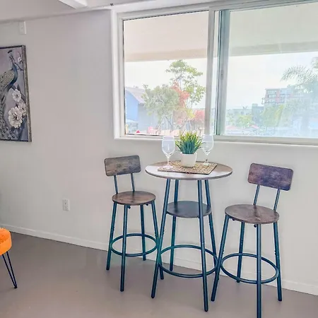 Little Italy Modern Lofts-3