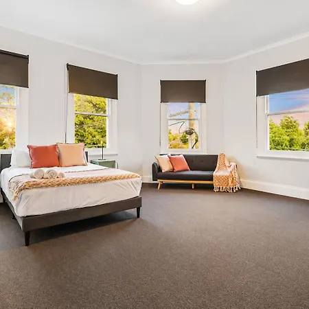 Heritage-Style Boutique Hotel, Port Melbourne-3