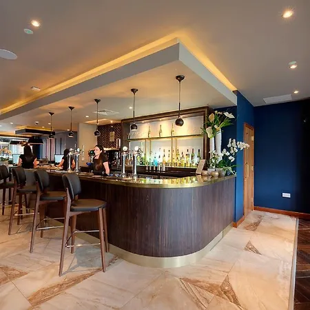 La Reserve Aparthotel Manchester-3