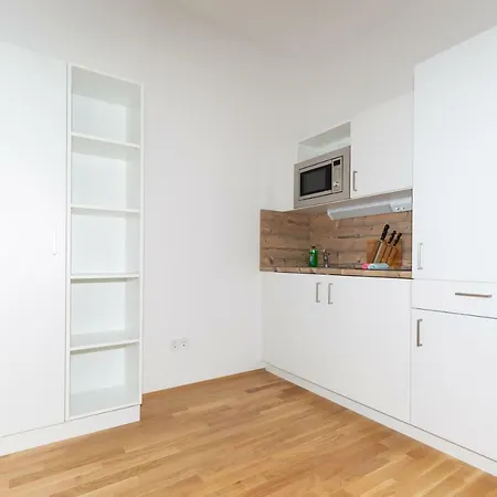 My Room Serviced Apartment-Messe-2